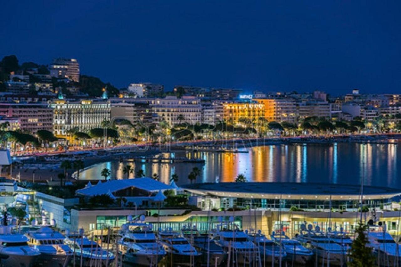 Sleep In Cannes Between Sea And Mountains Apartment Exterior photo